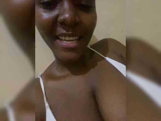 EbonySinclair webcam