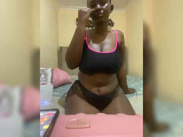 EbonySinclair webcam