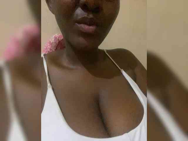 EbonySinclair