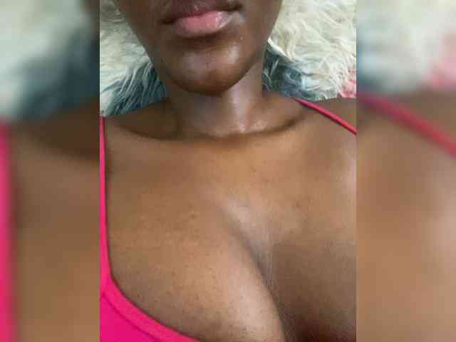Model: EbonySinclair