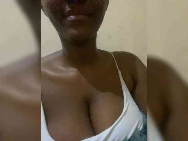 EbonySinclair