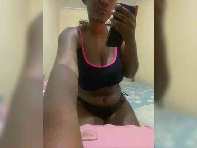 EbonySinclair webcam