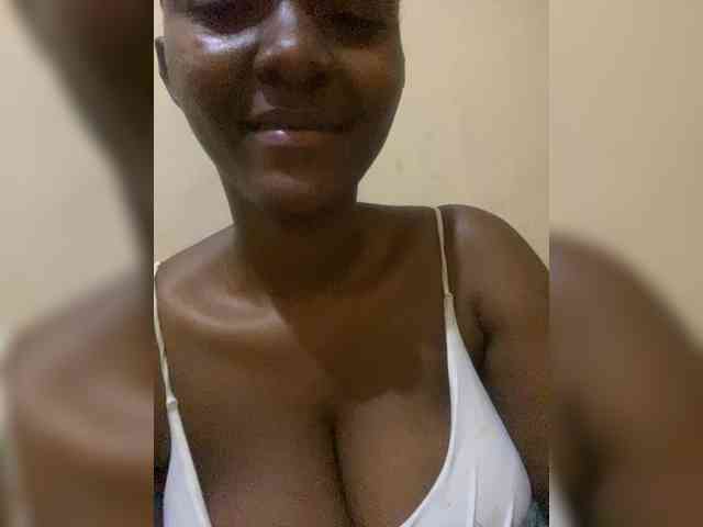 EbonySinclair webcam