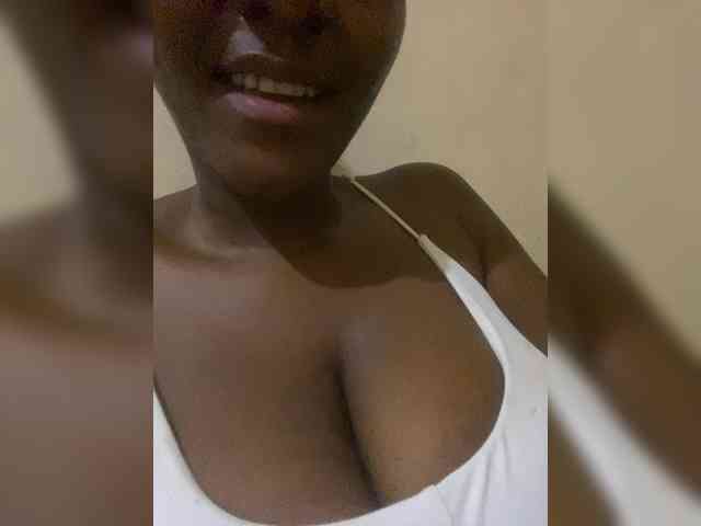 EbonySinclair webcam