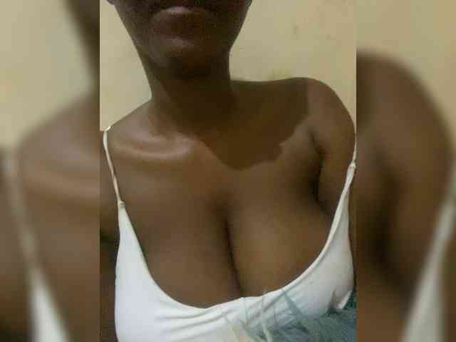EbonySinclair