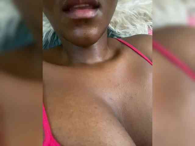 EbonySinclair webcam