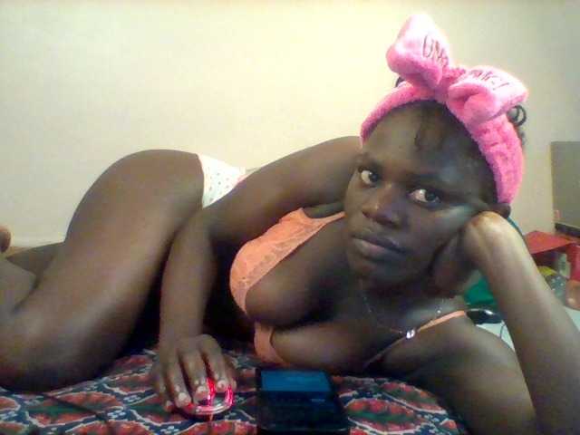 Violeti live cam on BongaCams