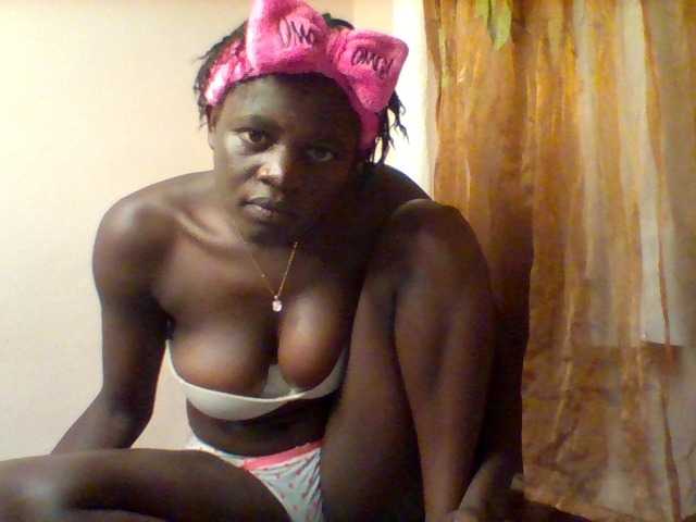 Violeti live cam on BongaCams