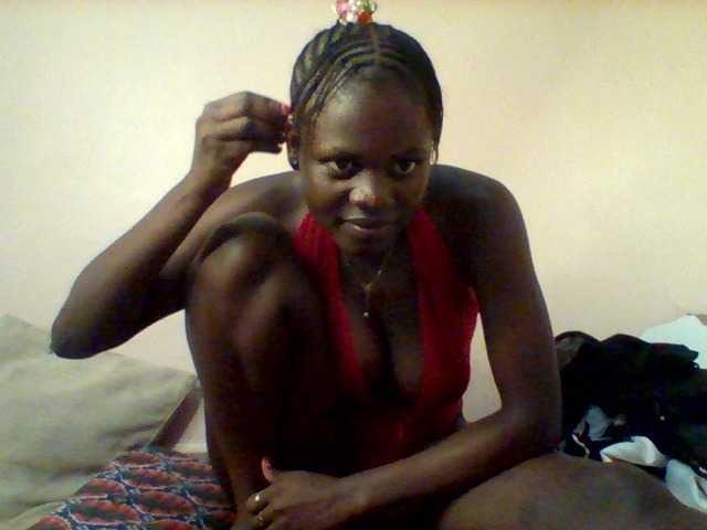 Violeti, en vivo ahora en BongaCams
