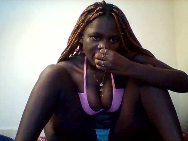 Violeti live cam on BongaCams