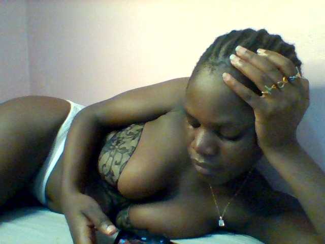 Violeti live cam on BongaCams