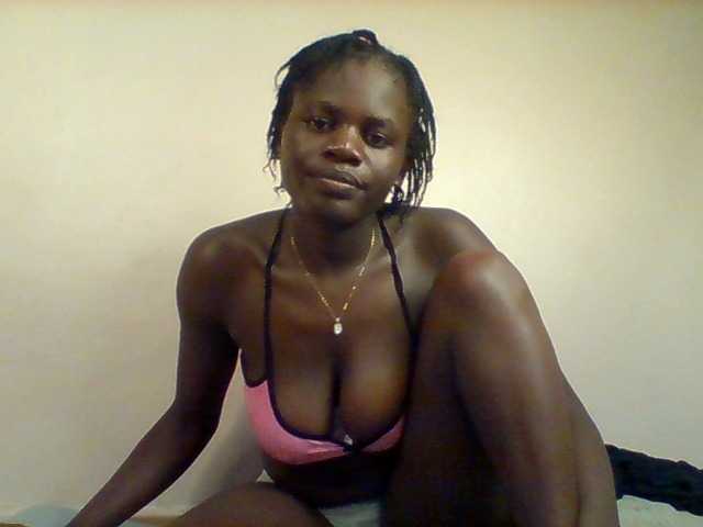 Violeti live cam on BongaCams