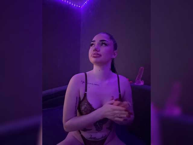 SonataMelody live cam preview
