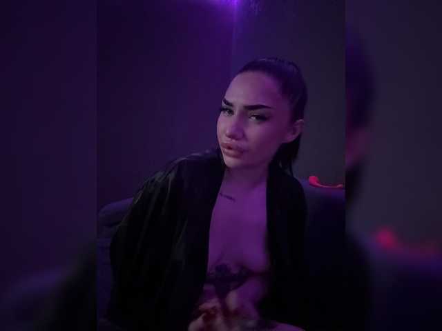 SonataMelody live cam preview