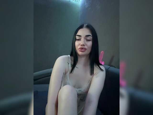 SonataMelody live cam preview
