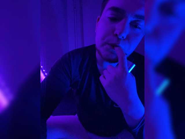 Alex12b1
