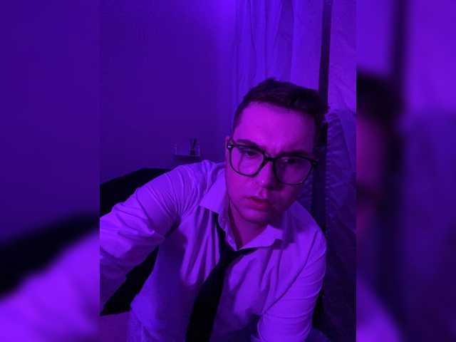 Alex12b1