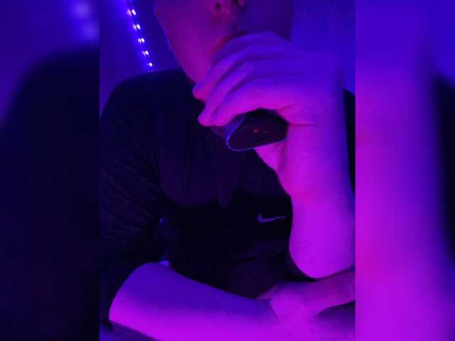 Alex12b1