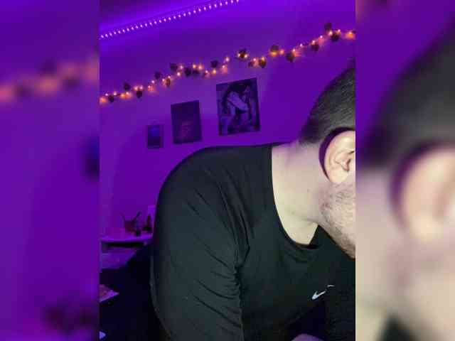 Alex12b1