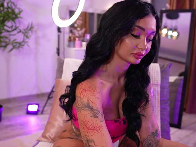 SashaFererra live cam on BongaCams