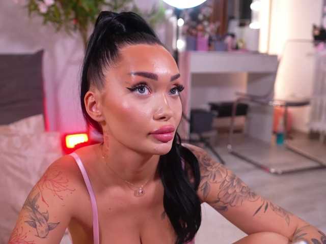 SashaFererra live cam on BongaCams
