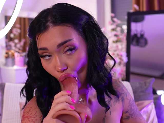 SashaFererra live cam preview