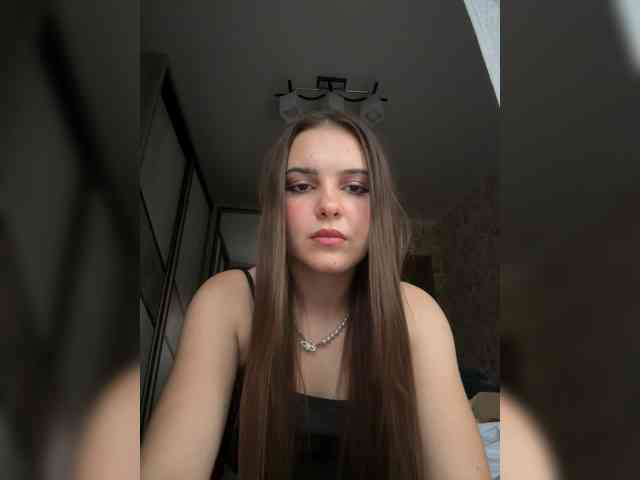 Mika-Sparkle webcam