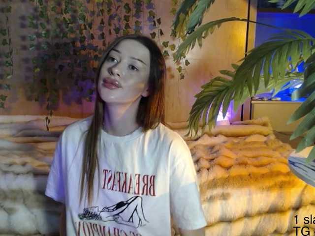 linablooom webcam