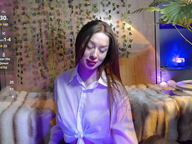 linablooom live cam on BongaCams