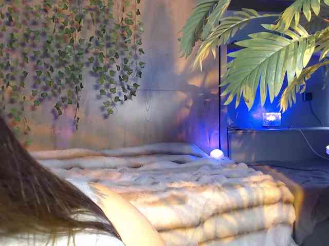 linablooom webcam
