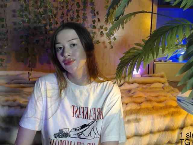 linablooom webcam