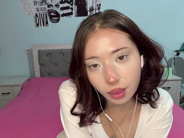 AntonettaMirto live cam on BongaCams