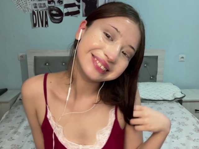 AntonettaMirto live cam on BongaCams