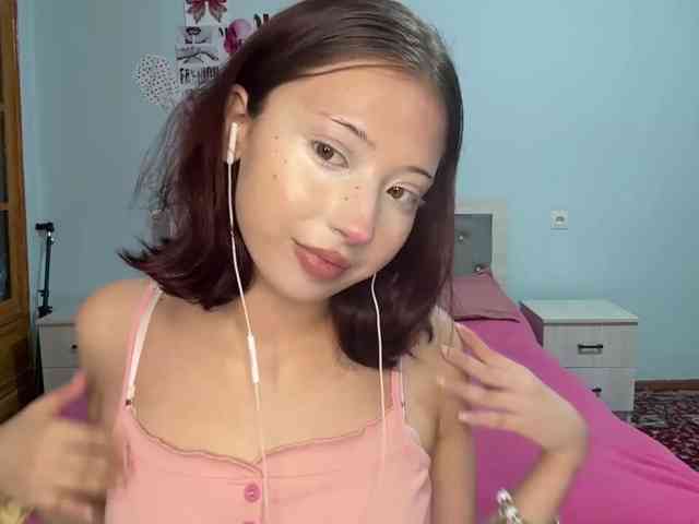 AntonettaMirto webcam