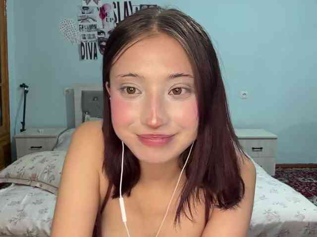 AntonettaMirto webcam