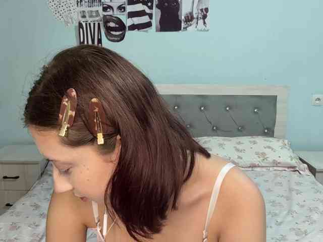 AntonettaMirto webcam