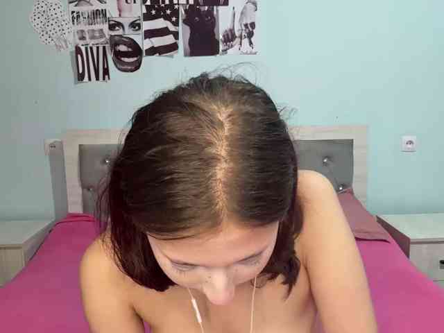 AntonettaMirto webcam