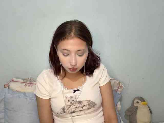 AntonettaMirto webcam