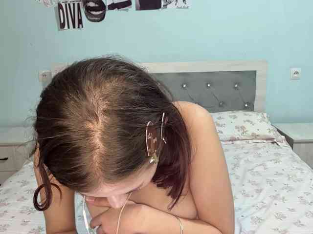 AntonettaMirto webcam