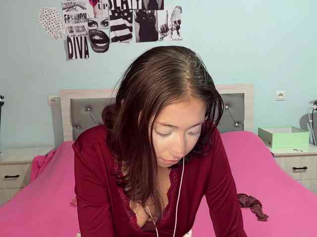 AntonettaMirto webcam