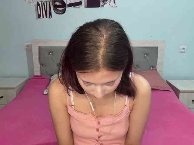 AntonettaMirto webcam