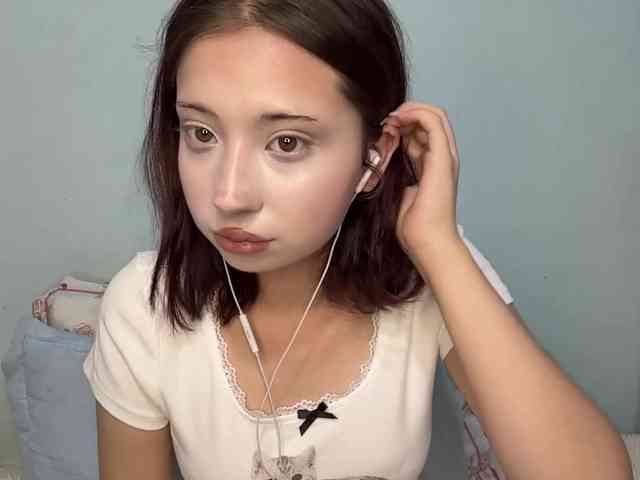 AntonettaMirto webcam