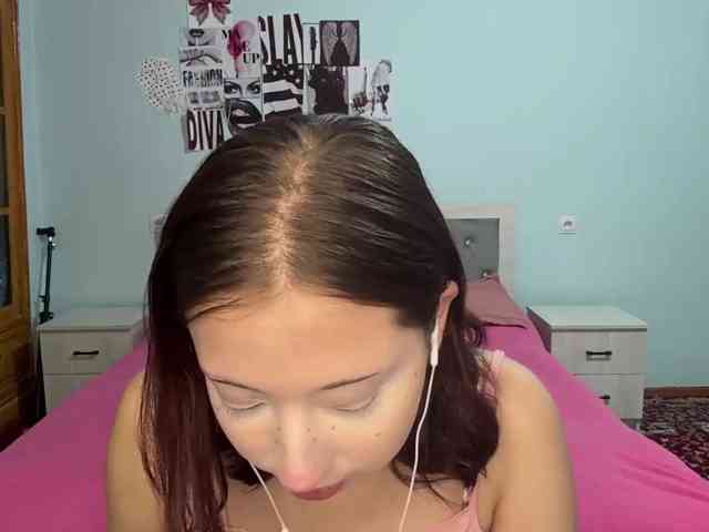 AntonettaMirto webcam