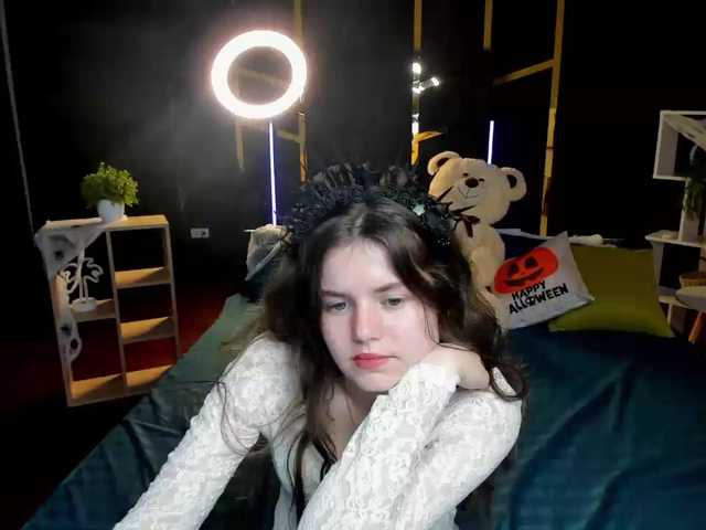 Lilith-BloomX live cam on BongaCams