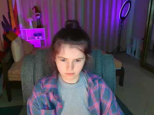 Lilith-BloomX live cam preview