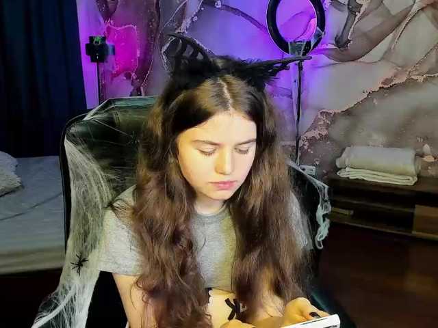 Lilith-BloomX live cam on BongaCams