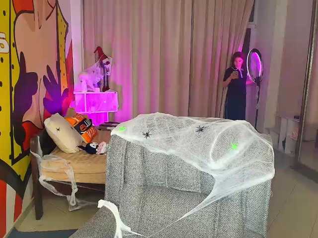 Lilith-BloomX live cam on BongaCams