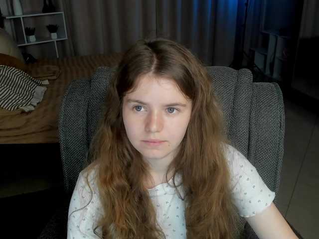 Lilith-BloomX live cam preview