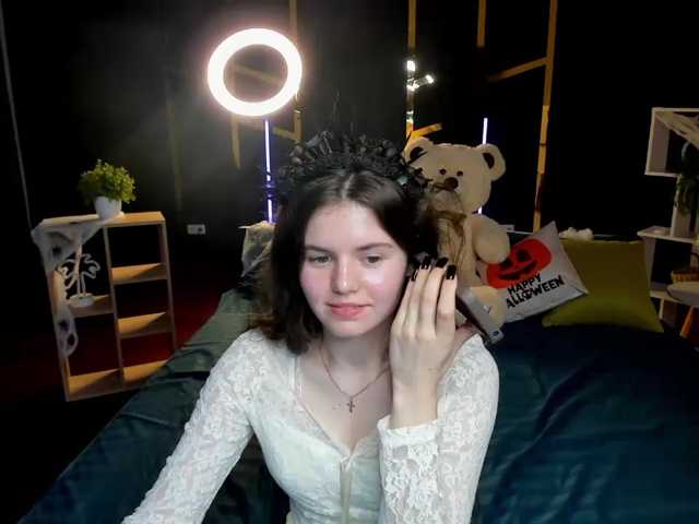 Lilith-BloomX live cam on BongaCams