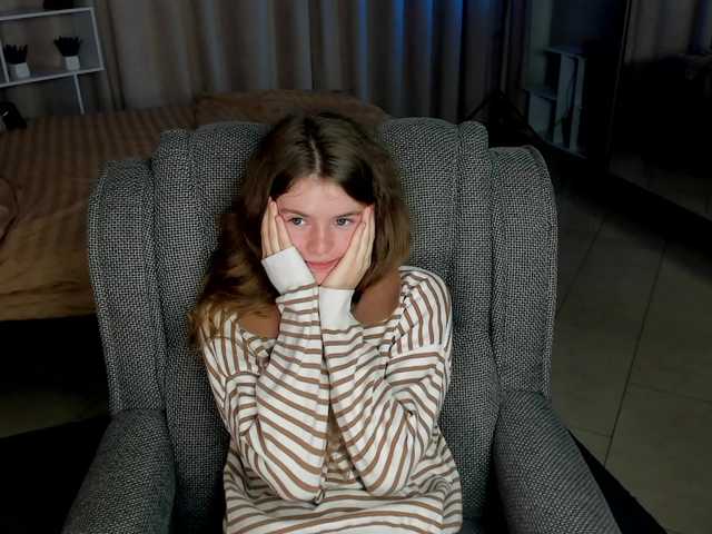 Lilith-BloomX – currently Offline